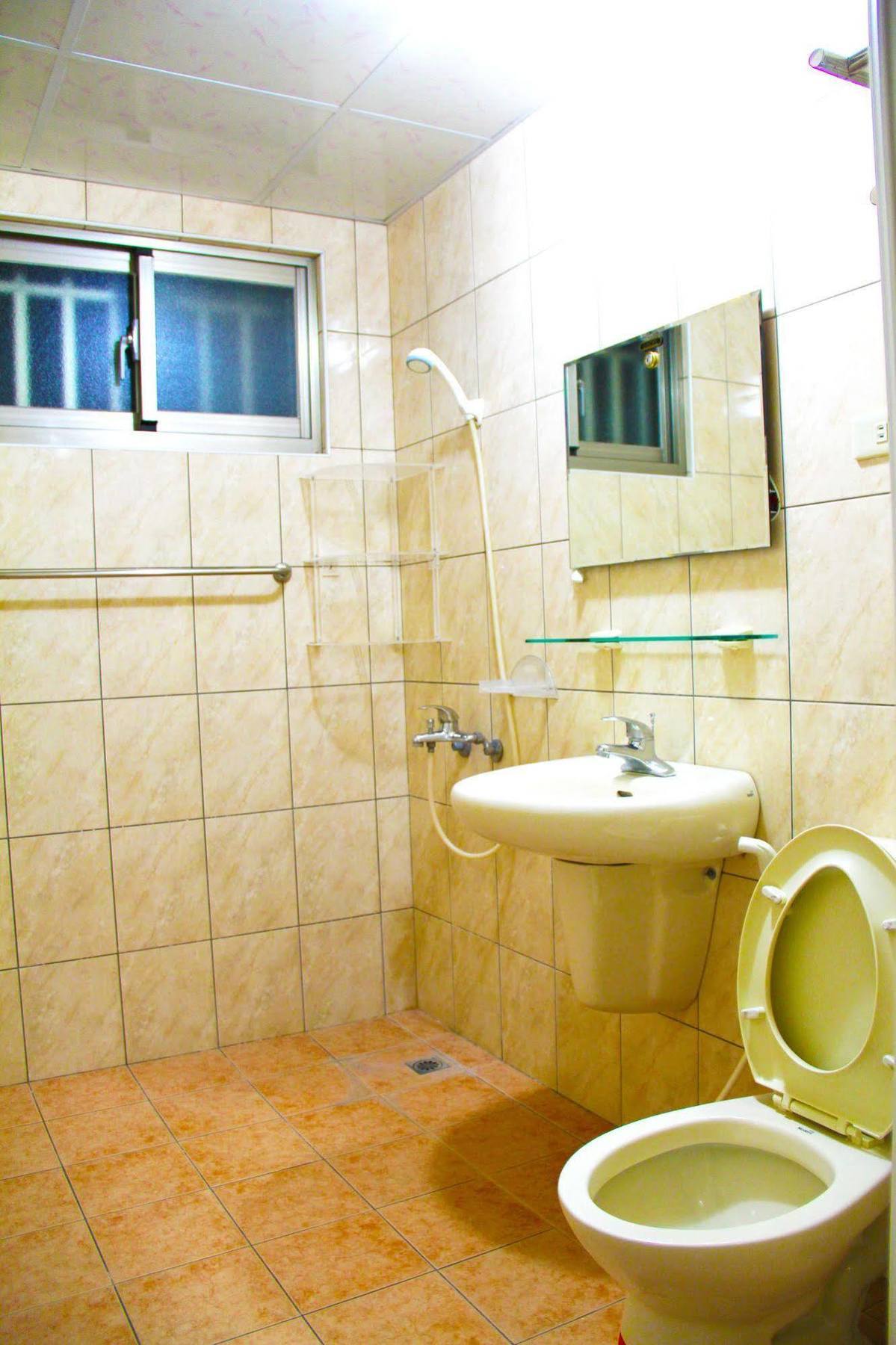 Snail Trail B&B Taitung Екстериор снимка